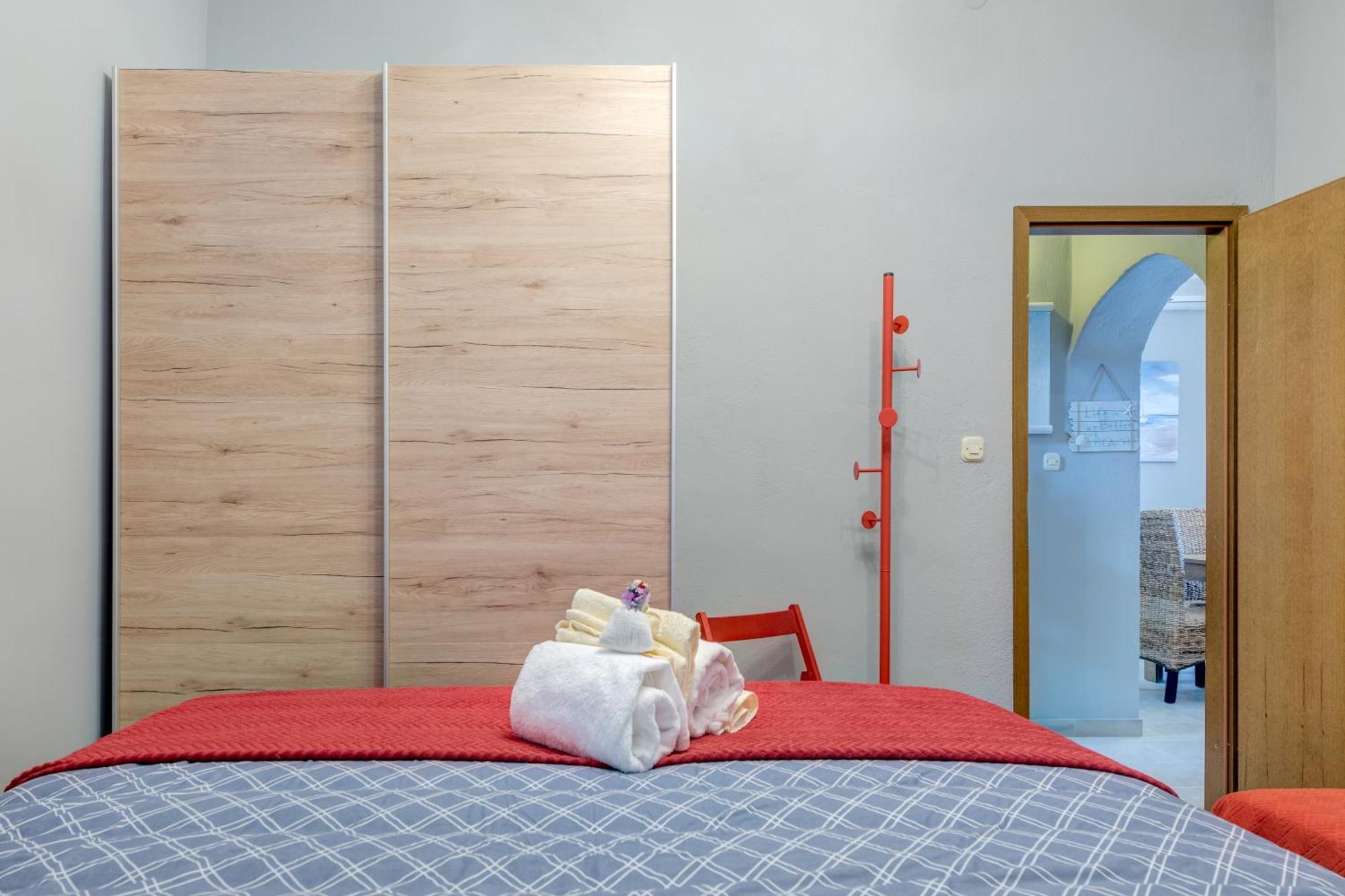 Blue Paradise Apartman 2 Sevid Ngoại thất bức ảnh